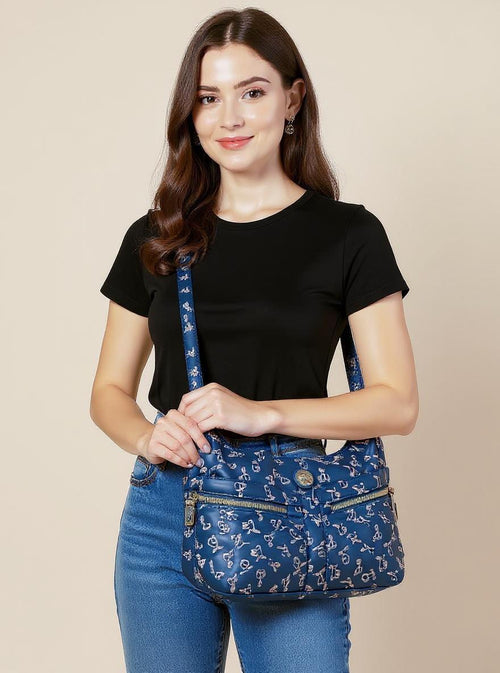 Borsa firmata Giulia Piarelli nylon logo tasche con zip capiente e comoda a tracolla fantasia logo modello 04