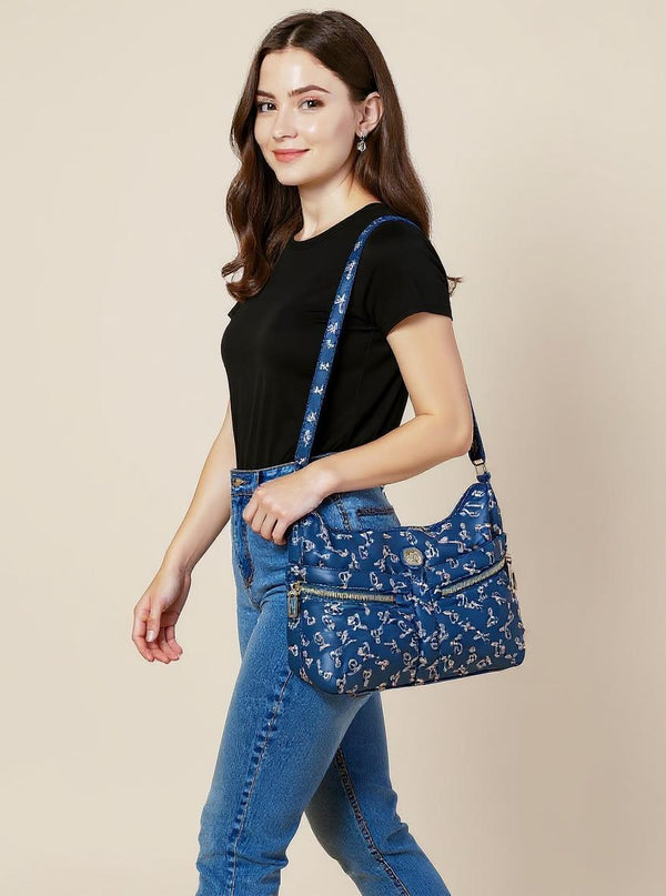 Borsa firmata Giulia Piarelli nylon logo tasche con zip capiente e comoda a tracolla fantasia logo modello 04