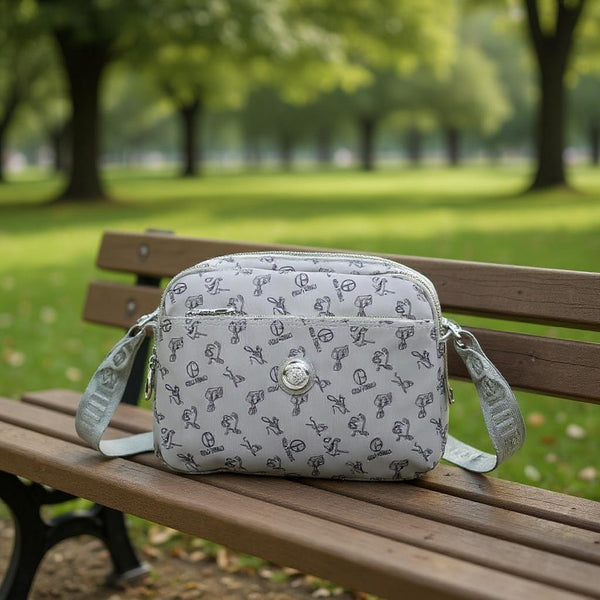 Borsa firmata Giulia Piarelli nylon logo tasche con zip capiente e comoda a tracolla fantasia logo modello 03