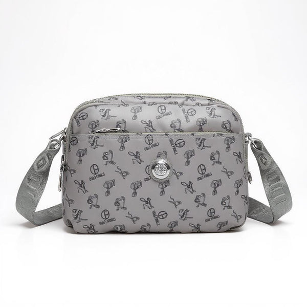 Borsa firmata Giulia Piarelli nylon logo tasche con zip capiente e comoda a tracolla fantasia logo modello 03