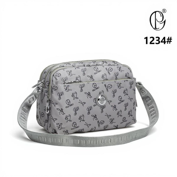 Borsa firmata Giulia Piarelli nylon logo tasche con zip capiente e comoda a tracolla fantasia logo modello 03