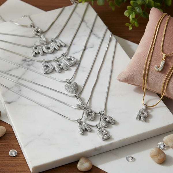 Solo Ciondolo Lettera Iniziale "Balloon" con Pavé di Zirconi – Alfabeto Completo