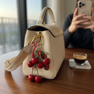 Ciondolo Charm Borsa Ciliegie Rosse con Moschettone Oro - Portachiavi Decorativo Estivo