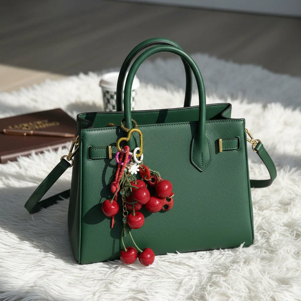 Ciondolo Charm Borsa Ciliegie Rosse con Moschettone Oro - Portachiavi Decorativo Estivo