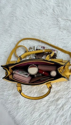 CHARRO - Borsa firmata a spalla shopping con Tracolla e Fibbia rigida simil pelle