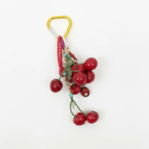 Ciondolo Charm Borsa Ciliegie Rosse con Moschettone Oro - Portachiavi Decorativo Estivo