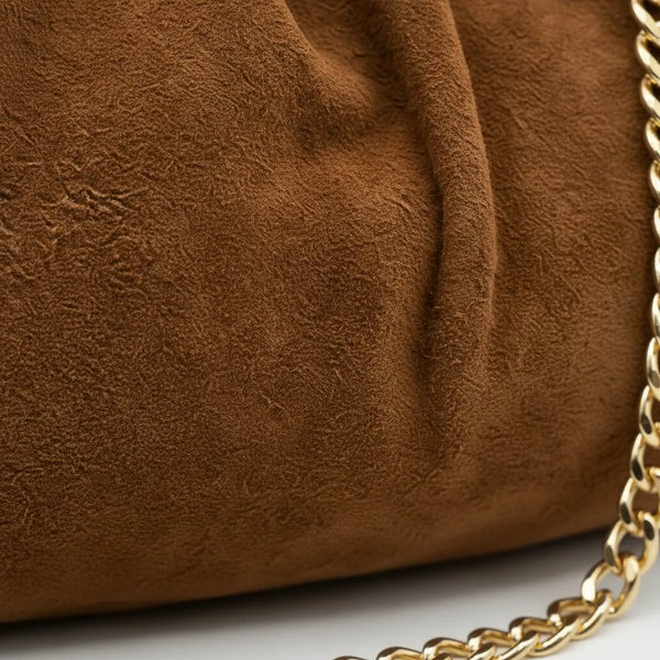 La Nuvola scamosciata  - Borsa in Vera Pelle Italiana a Arricciata firmata GYOIAMEA Pouch Bag Clutch chiusura a scatto