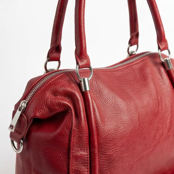 Borsa donna a mano con profilo sagomato e tracolla rosso - dettaglio laterale