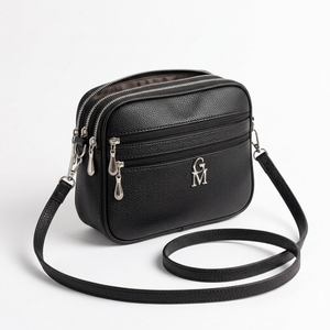 La Catalana - Borsa borsetta donna a tracolla firmata gyoiamea nuova 3 tasche zip