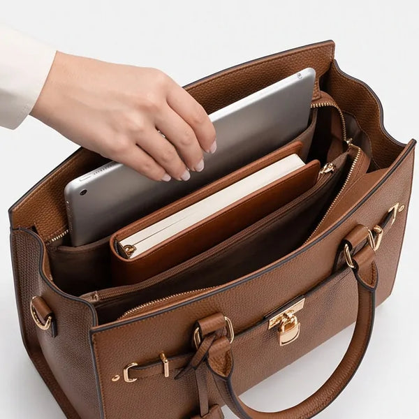 Borsa a bauletto biker lucchetto ciondolo donna elegante rigida