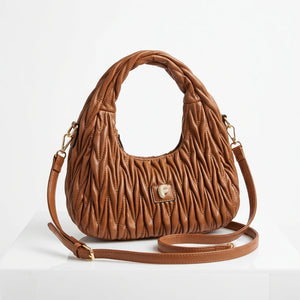 Borsa a bauletto PERSONALIZZATA con lettera in ottone tracolla casual simil pelle trapuntata arricciata bauletto mezzaluna