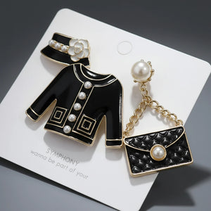 Spilla Donna Vintage Chic Giacchina e Borsetta Nera con Perle — Spilla Dorata Elegante
