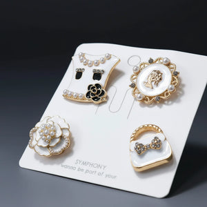 Set 4 Spille Donna Vintage Chic con Cammeo, Borsetta, Fiore e Perle — Spille Dorate Eleganti