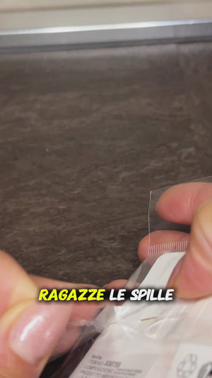 Titolo: Set 3 Spille Donna Vintage Chic con Cammeo Fiocco Corona di Perle e Cristalli — Spille Dorate Eleganti