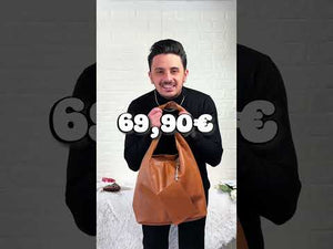 La Sacca - Borsa in Vera Pelle Italiana a sacco con pochette morbida firmata GYOIAMEA
