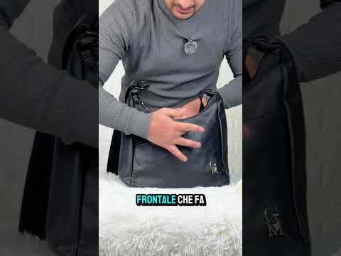 Borsa firmata GYOIAMEA 2026 multi tasche donna logo zip tracolla unica tinta nuova