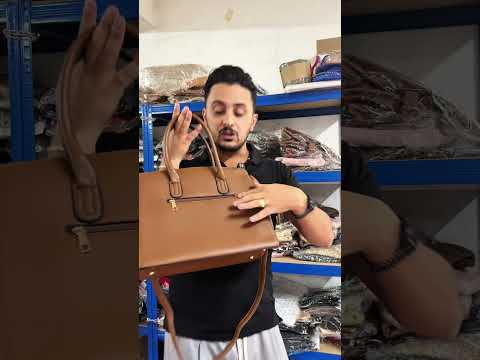Borsa a bauletto biker lucchetto ciondolo donna elegante rigida