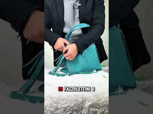 LA PERSICA - Borsa a bauletto  firmata GYOIAMEA a mano tracolla casual simil pelle martellata venata