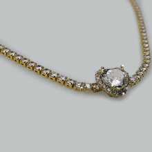 Carica l&#39;immagine nel visualizzatore di Gallery, Collana girocollo forma cuore oro acciaio zirconato cristalli strass brillante