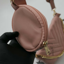 Carica l&#39;immagine nel visualizzatore di Gallery, Borsa donna trapuntata piccola + portamonete catena oro passeggio elegante nuova