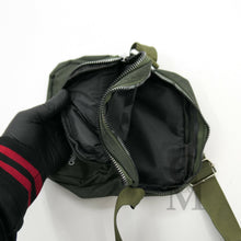 Carica l&#39;immagine nel visualizzatore di Gallery, Borsellino firmato CHARRO borsello nero nuovo verde uomo grande tracolla tessuto
