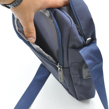 Carica l&#39;immagine nel visualizzatore di Gallery, Borsello uomo USB porta ipad tablet tracolla borsa nylon tessuto lavoro casual