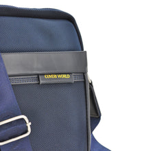 Carica l&#39;immagine nel visualizzatore di Gallery, Borsello uomo firmato COVERI blu tasche tessuto tecnico nylon sportivo passeggio