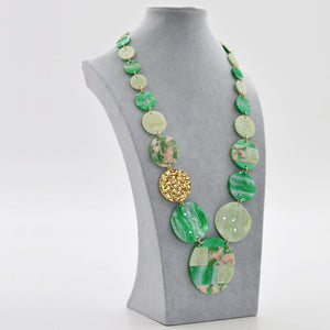 Collana donna resina verde rosa pietre dure moda lunga dischi boemia elegante