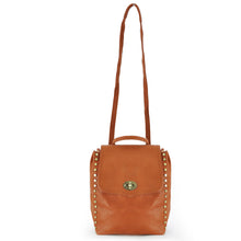 Carica l&#39;immagine nel visualizzatore di Gallery, Gyoiame zaino a borsa 2in1 donna nuovo pelle borchiato donna borchie passeggio